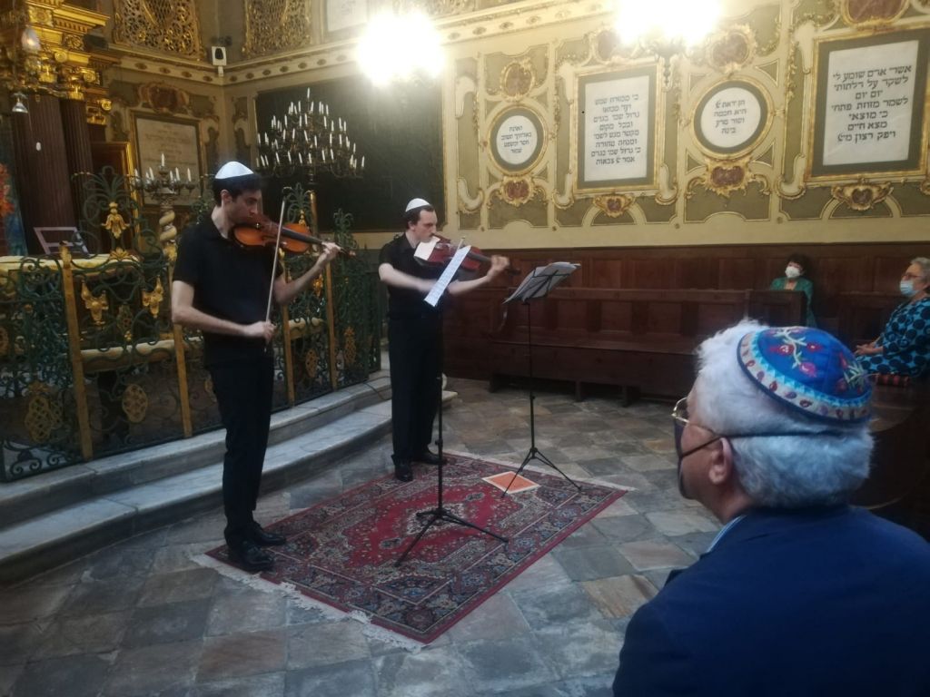 “Musica nel complesso ebraico”